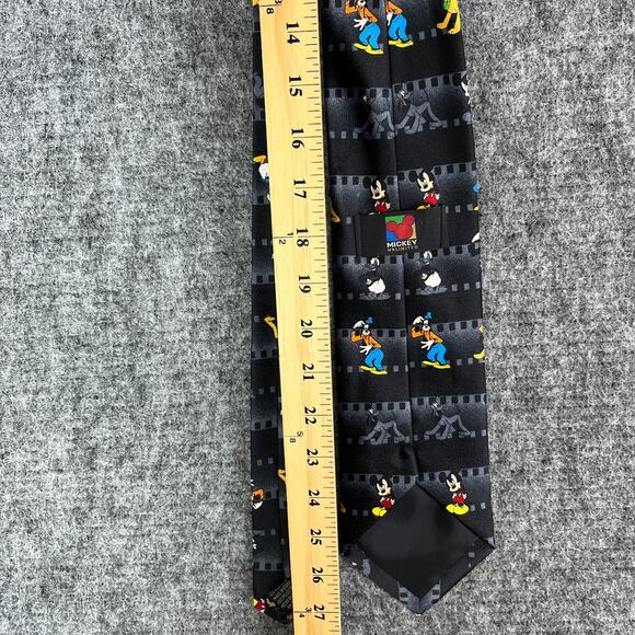 Disney Tie Mens 54" 3.75" Mickey Unlimited Donald Goofy Pluto Korea Polyester‎ - Picture 8 of 9